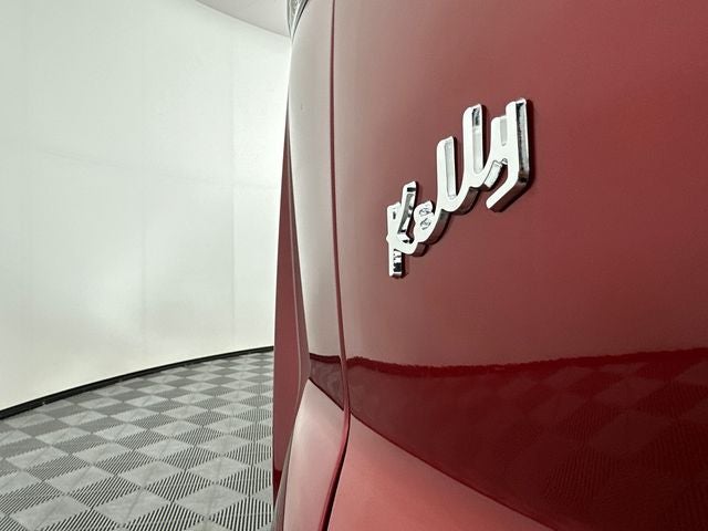 2023 Nissan Pathfinder SV Black Appearance Package