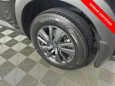2023 Nissan Pathfinder SV Black Package