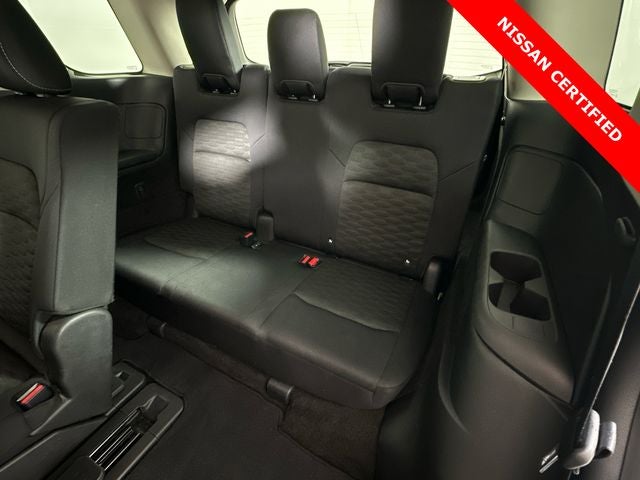 2023 Nissan Pathfinder SV Black Package