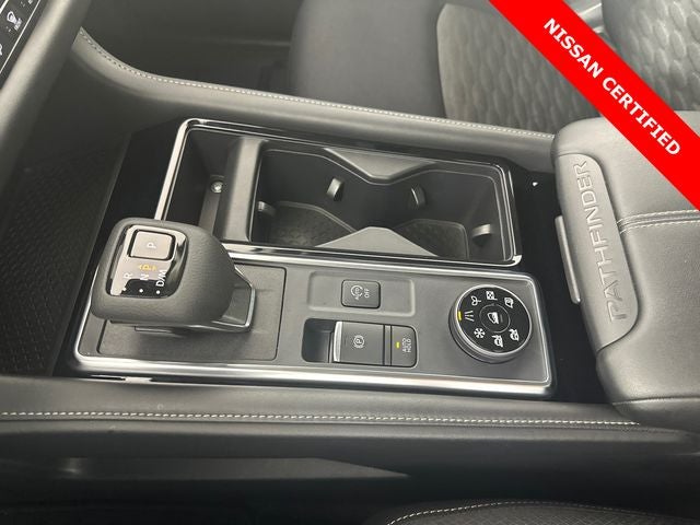2023 Nissan Pathfinder SV Black Package