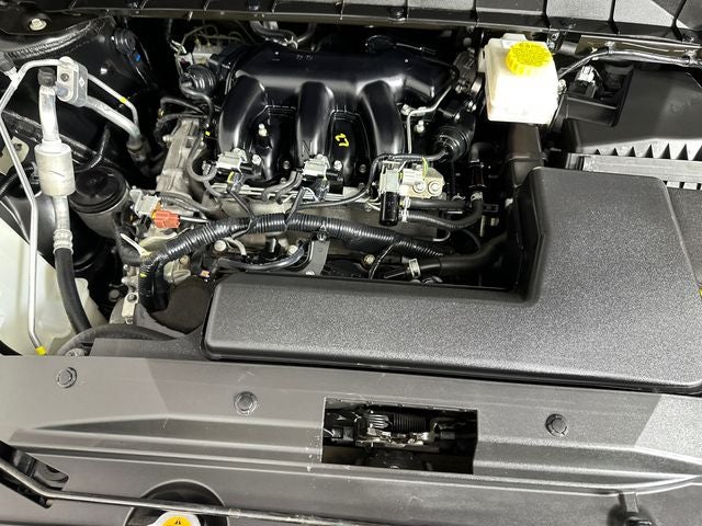 2023 Nissan Pathfinder SV Premium Package