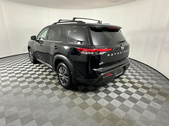 2023 Nissan Pathfinder SV Premium Package