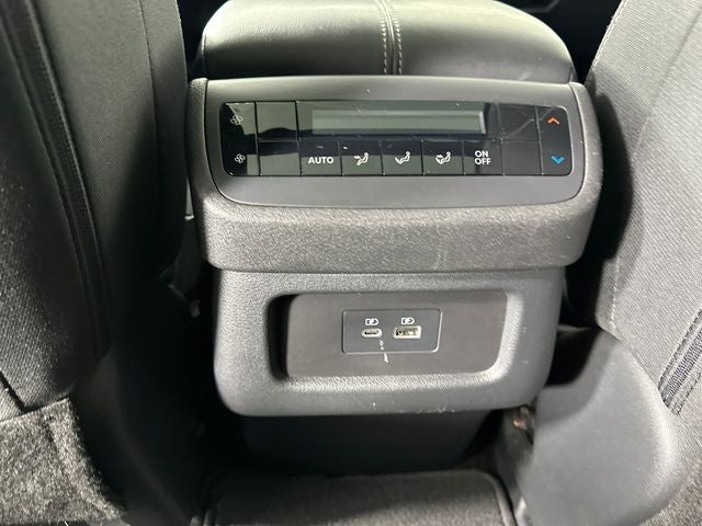 2023 Nissan Pathfinder SV Premium Package