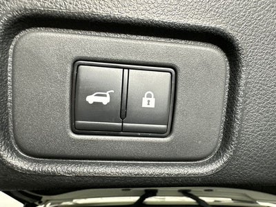 2023 Nissan Pathfinder SV Premium Package