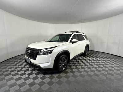 2023 Nissan Pathfinder SV Premium Package