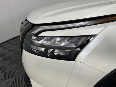 2023 Nissan Pathfinder SV Premium Package