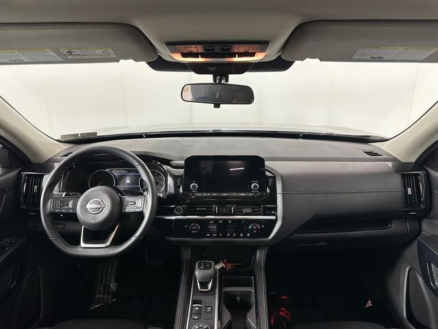 2023 Nissan Pathfinder SV Premium Package