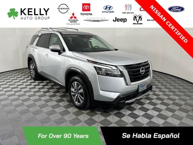 2023 Nissan Pathfinder SL