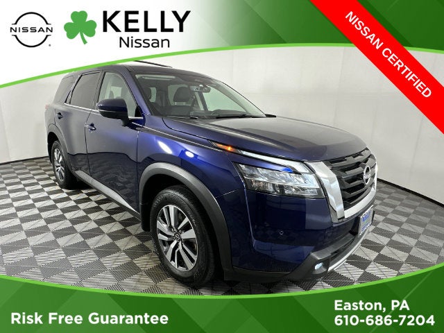 2024 Nissan Pathfinder SL