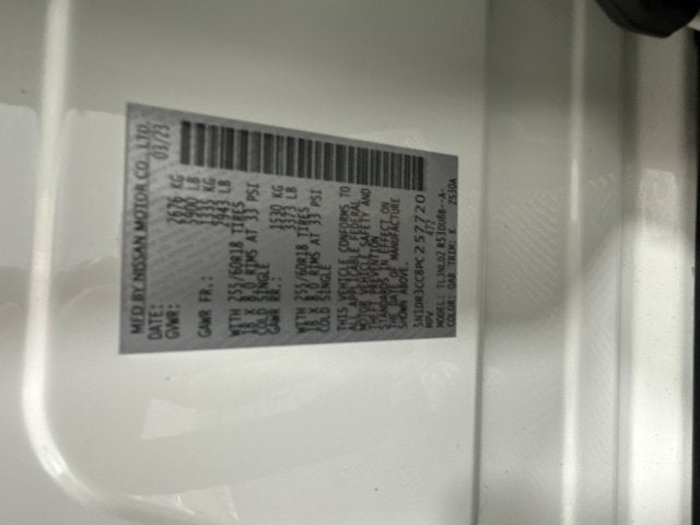 2023 Nissan Pathfinder SL