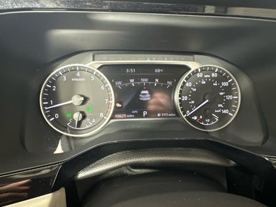 2023 Nissan Pathfinder SL