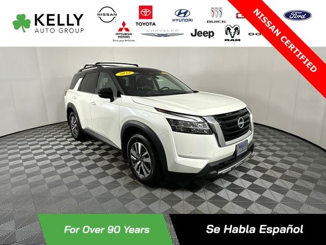 2023 Nissan Pathfinder SL