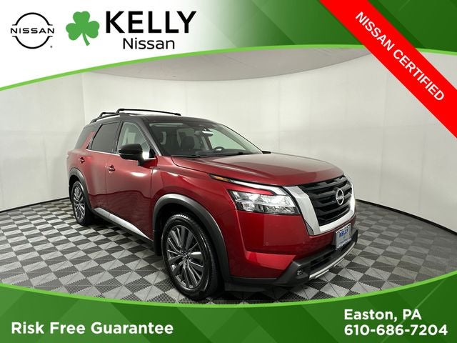 2022 Nissan Pathfinder SL