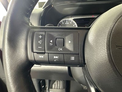2022 Nissan Pathfinder SL Premium Package