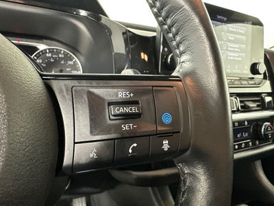 2022 Nissan Pathfinder SL Premium Package