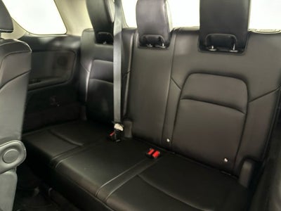 2022 Nissan Pathfinder SL Premium Package