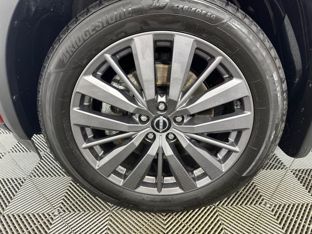 2022 Nissan Pathfinder SL Premium Package