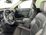 2022 Nissan Pathfinder SL Premium Package