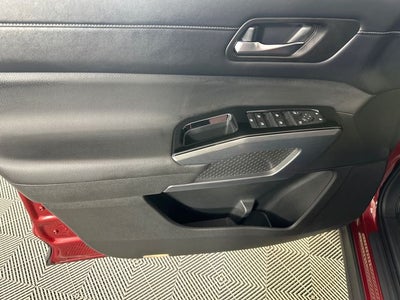 2022 Nissan Pathfinder SL Premium Package