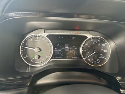 2022 Nissan Pathfinder SL Premium Package