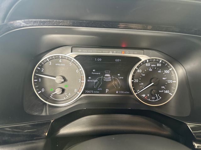 2022 Nissan Pathfinder SL Premium Package