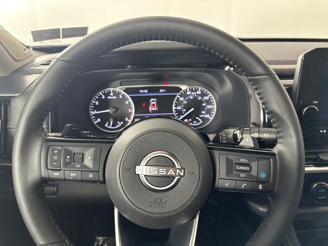 2023 Nissan Pathfinder SL Premium Package