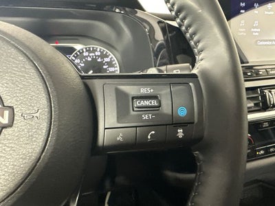2023 Nissan Pathfinder SL Premium Package