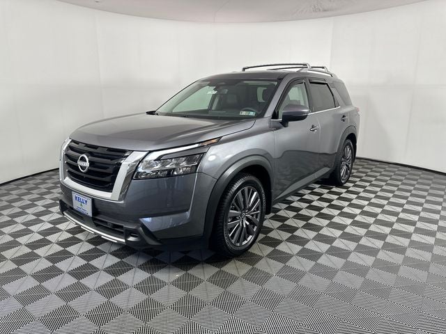 2023 Nissan Pathfinder SL Premium Package