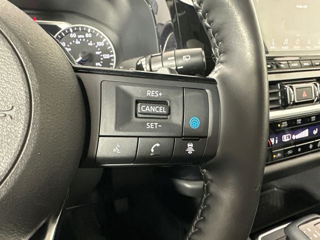 2023 Nissan Pathfinder SL Premium Package