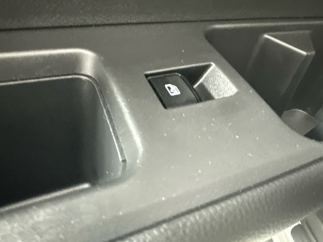 2023 Nissan Pathfinder SL Premium Package