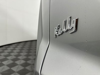 2023 Nissan Pathfinder SL Premium Package
