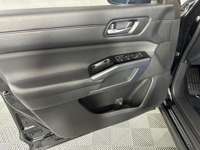 2023 Nissan Pathfinder SL Premium Package