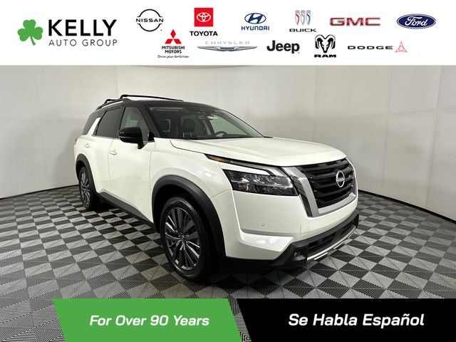 2023 Nissan Pathfinder SL Premium Package