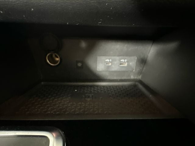 2023 Nissan Pathfinder SL Premium Package