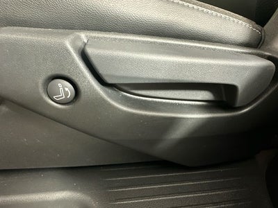2023 Nissan Pathfinder SL Premium Package