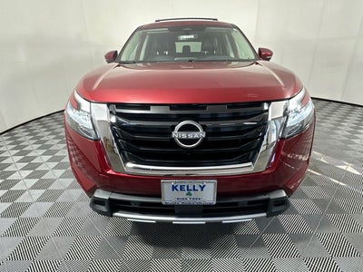 2023 Nissan Pathfinder SL Premium Package