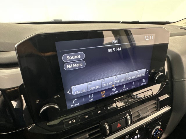 2023 Nissan Pathfinder SL Premium Package