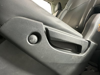 2023 Nissan Pathfinder SL Premium Package