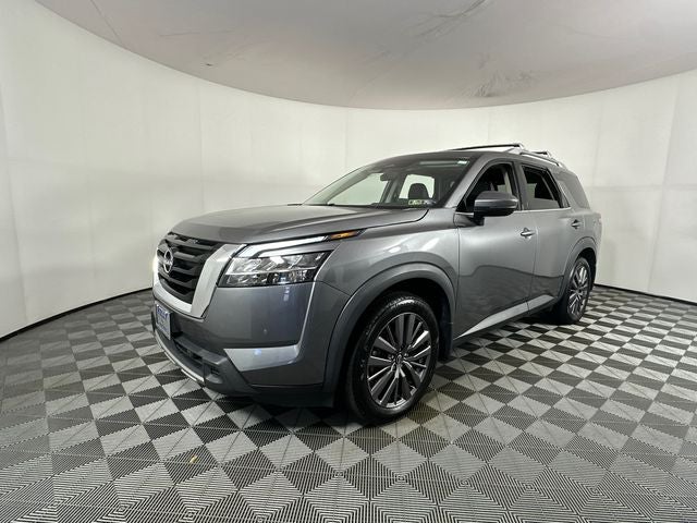 2023 Nissan Pathfinder SL Premium Package