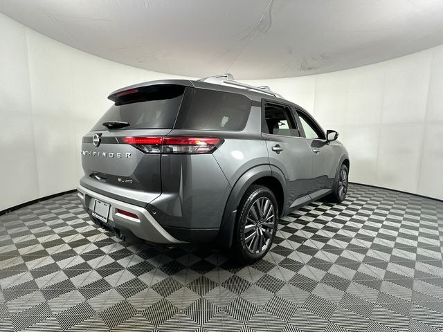 2023 Nissan Pathfinder SL Premium Package
