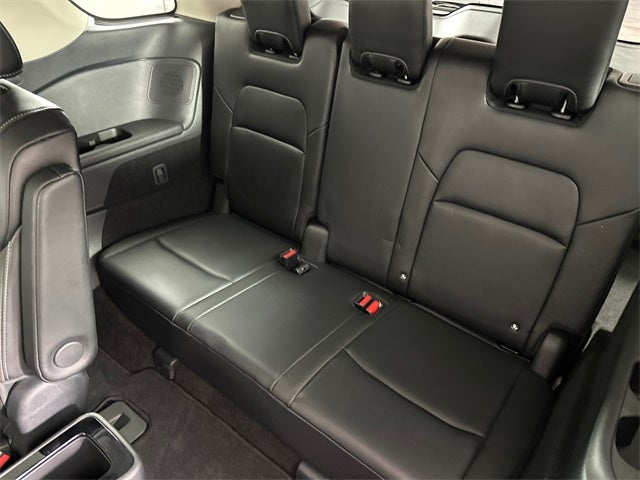 2023 Nissan Pathfinder SL Premium Package