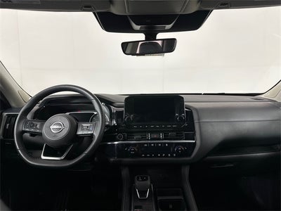 2023 Nissan Pathfinder SL Premium Package