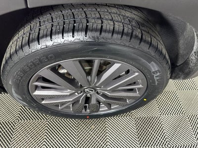 2023 Nissan Pathfinder SL Premium Package