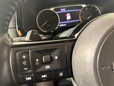 2023 Nissan Pathfinder SL Premium Package