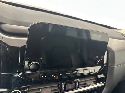 2023 Nissan Pathfinder SL Premium Package