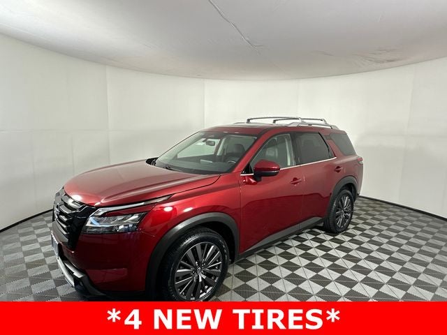 2023 Nissan Pathfinder SL Premium Package