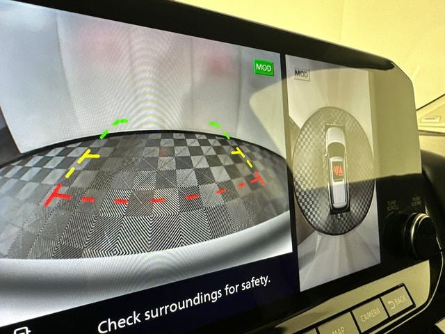 2023 Nissan Pathfinder SL Premium Package