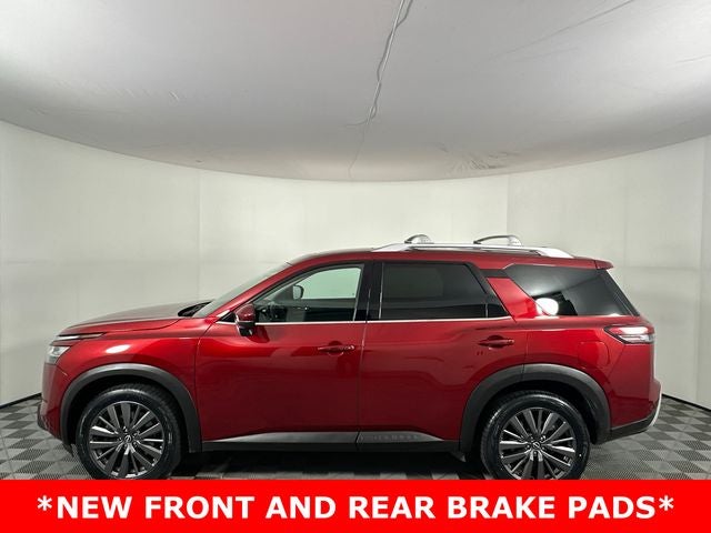 2023 Nissan Pathfinder SL Premium Package