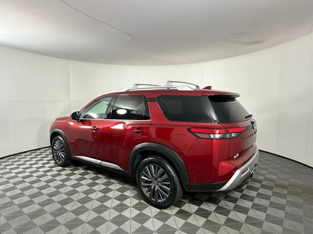 2023 Nissan Pathfinder SL Premium Package