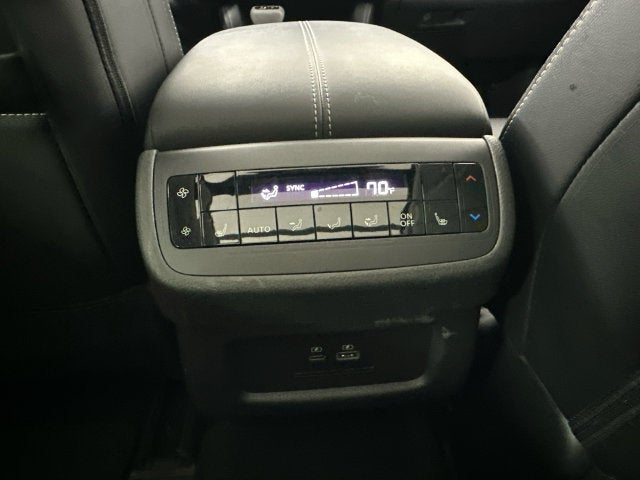 2023 Nissan Pathfinder SL Premium Package